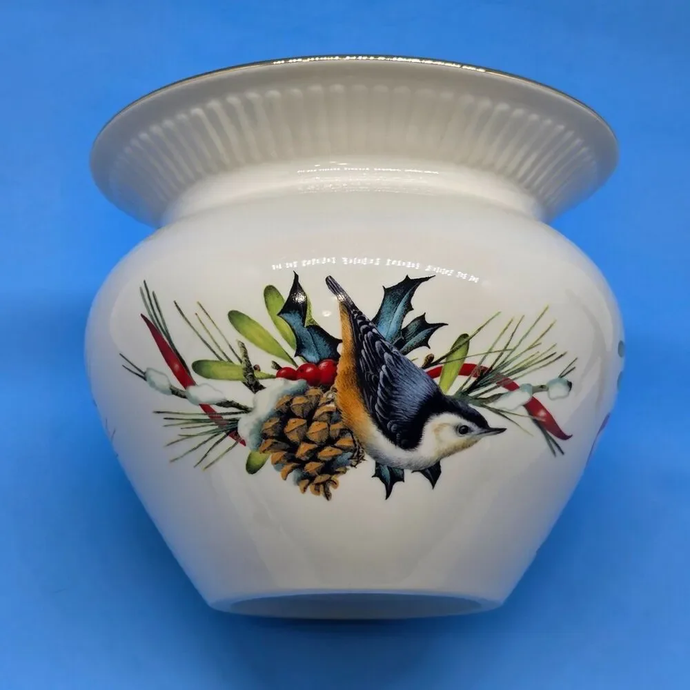 Lenox Winter Greetings Cachepot Planter Cardinal Chickadee Nuthatch Birds